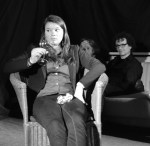 Regardez à l’arrière-plan...